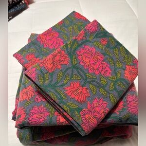 NATURAL LIFE Floral Bedding Sheets - Pink and Green